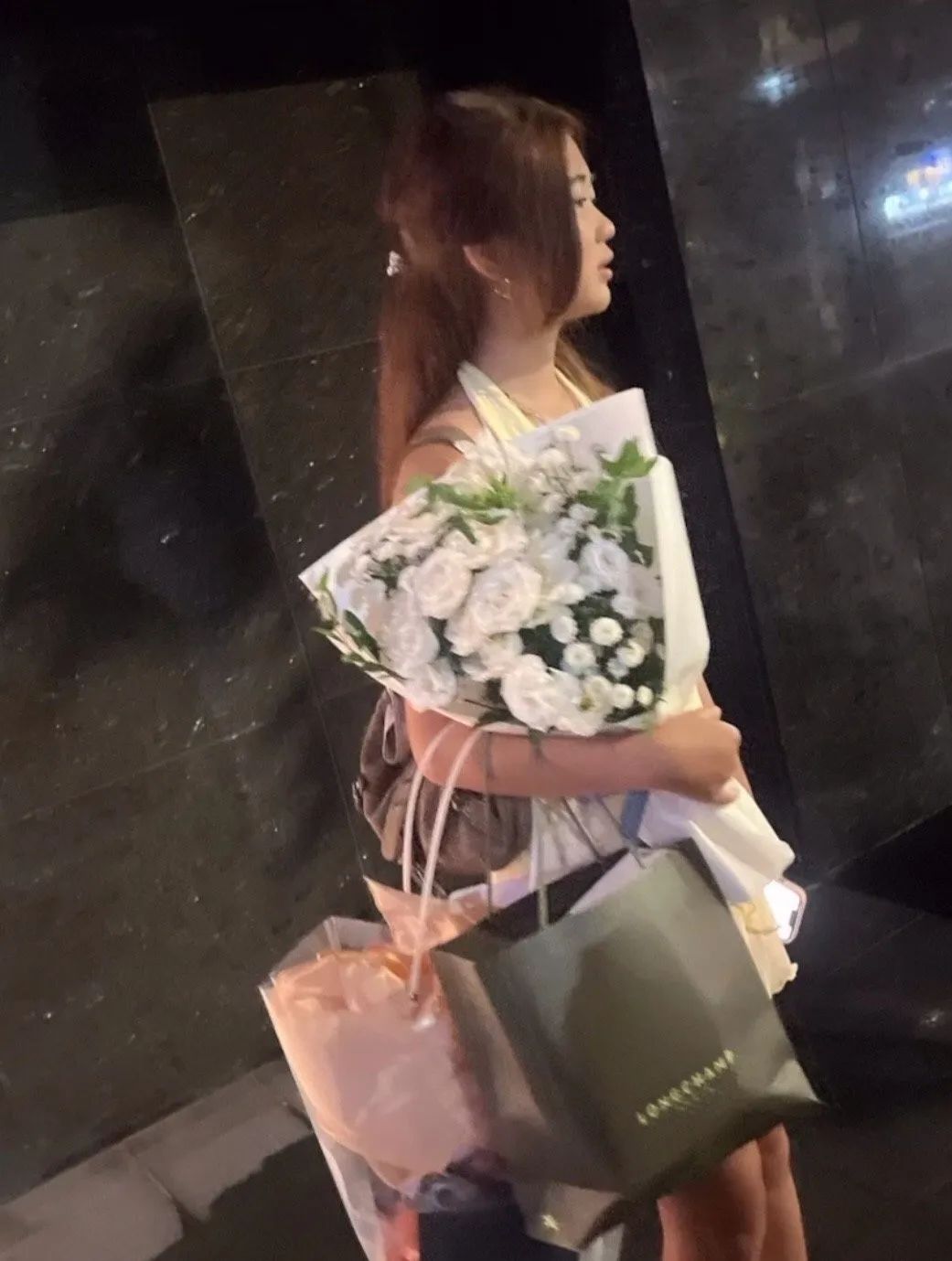 曹格女儿颜值进化史:从“包子脸”到“高级脸