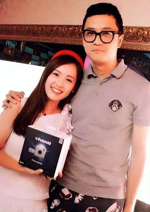 马蓉千万财产后,38岁马蓉颜值大增